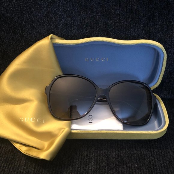 WOMEN GUCCI 61MM BUTTERFLY SUNGLASSES (NWOT) main image 5